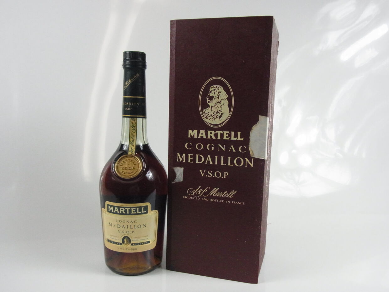 MARTELL マーテル VSOP メダリオン コニャック 700ml 40% 未開栓 – キングラム