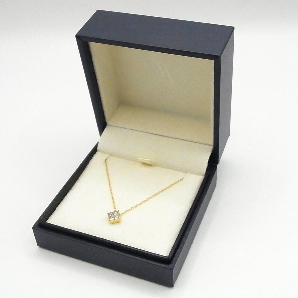 ヴァンドーム青山 K18 ダイヤモンドネックレス – キングラム