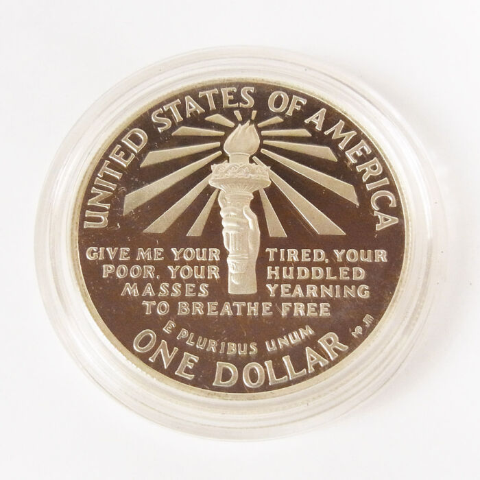 USA自由の女神　100年記念１ドル銀貨　ケース付き