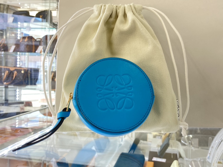 LOEWE☆クッキーポーチミニ✨お値下げしました✨️