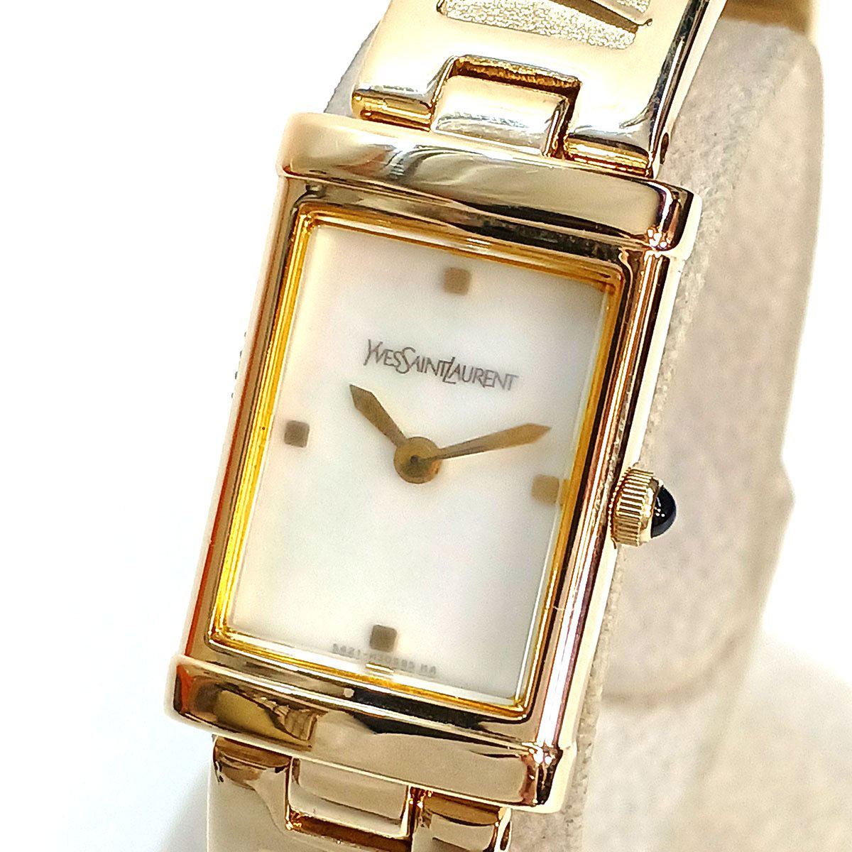イヴサンローラン 40周年記念 クォーツ 腕時計バングルウォッチシェル文字盤 – キングラム