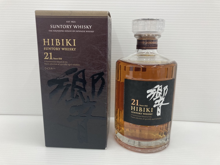 サントリー ウイスキー 響21年 700ml ホロ、箱あり サントリー ウイスキー 響21年 700ml ホロ、箱あり