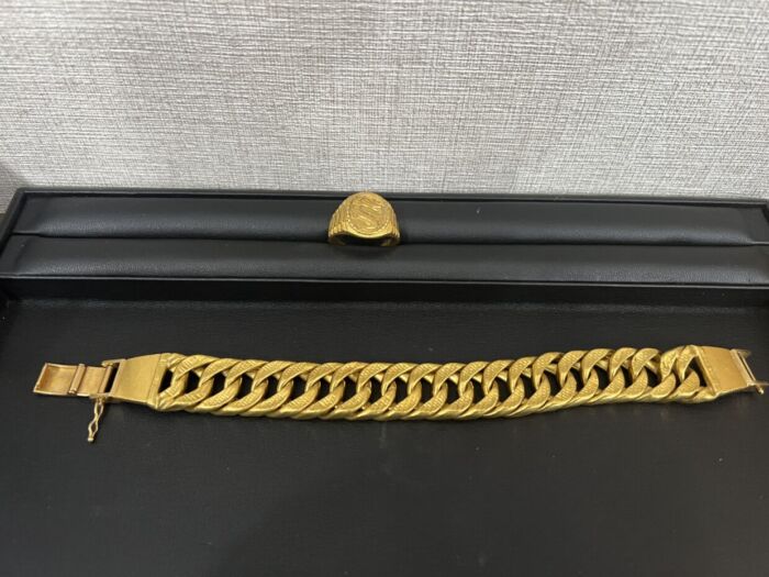 f819a17efe0d2fef1fa68f1f869bfbfc