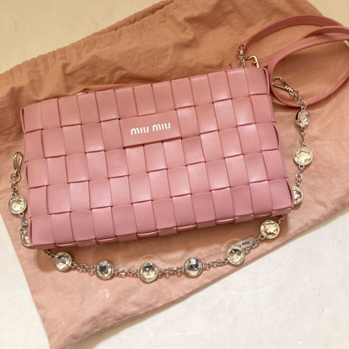 4-15897・31000 8:19