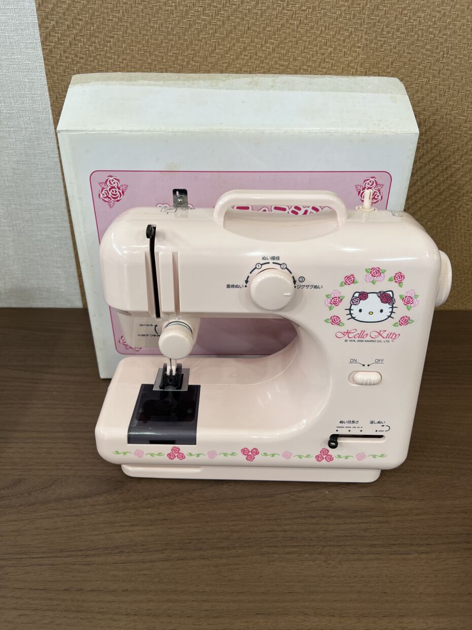 ハローキティーミシン Amazon | ジャノメ JANOME サンリオ ハローキティ 電動ミシン