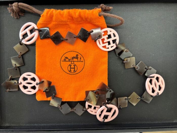 A796CC07-798F-4F1A-BBC9-A5BB07D601FD