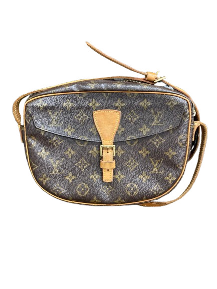 IMG_7886-removebg-preview