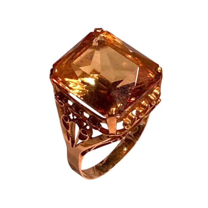 00d887bf10db5c1596f463d551c6dd1b