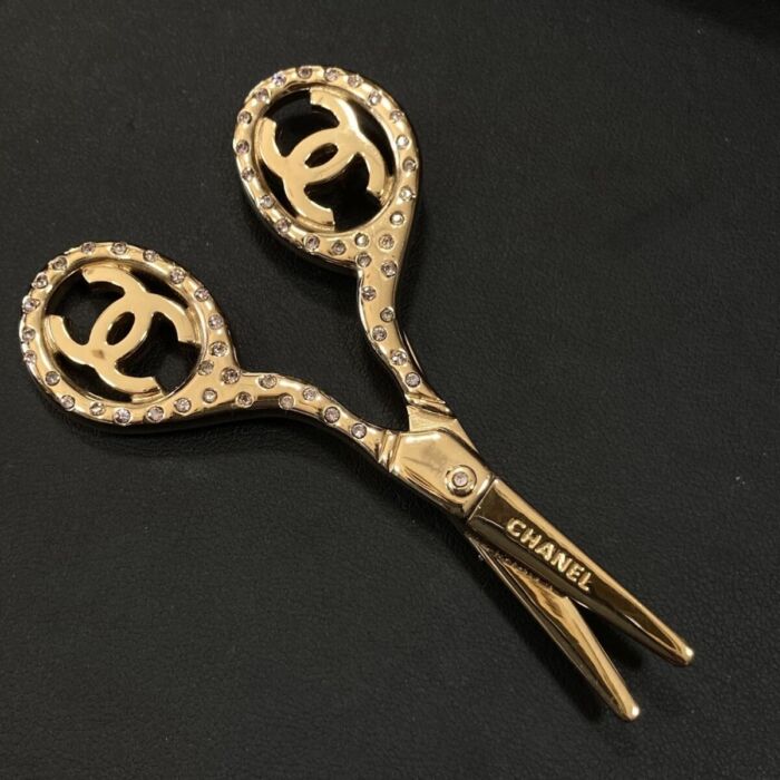 シャネル ブローチ – キングラム
