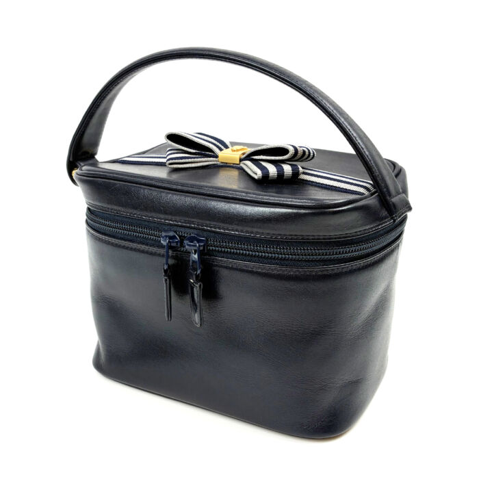 ⭐️超美品⭐️キミジマ⭐️KIMIJIMA⭐️レッド⭐️スエード⭐️パーティーバッグ⭐️ kimijima(キミジマ) ショルダーバッグ美品 - 黒×ゴールド レザー