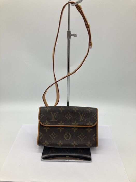 まつも様 ルイヴィトン モノグラム  ポシェットフロランティーヌ モノグラム ポシェットフロランティーヌ 詳細情報とお値段【ルイ