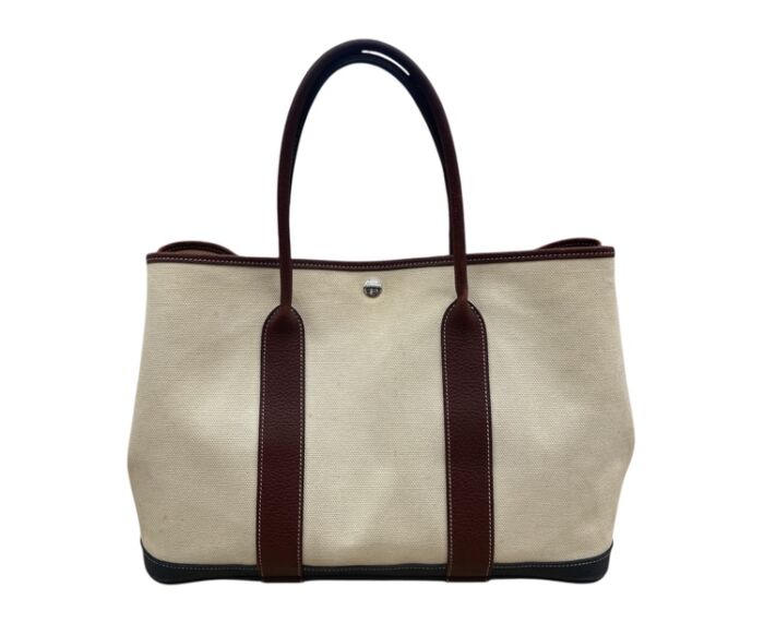 Photoroom_20251021_114623