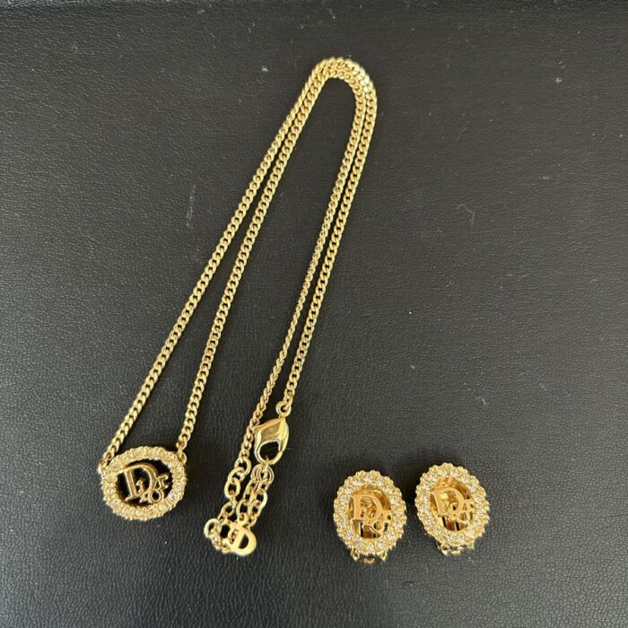 0ac33e599190a6922e1ec6133610f8ab