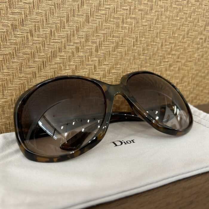 11af3c1462615ea3f95a1c4e9530cea3