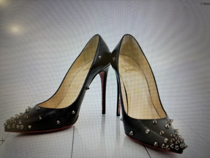 AB6DC7B2-BB92-4812-A856-93B8D6BA12C6