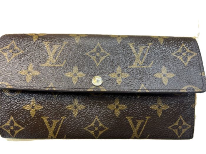 BEBCA358-2F8C-42E1-A70F-4905F0C4A3D8