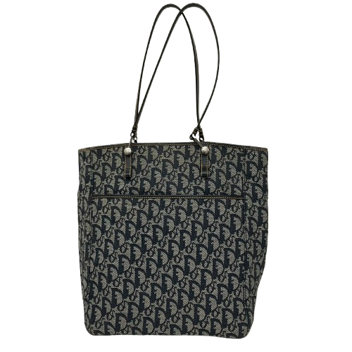 b92cdb6cab774c0cc1a7164ec74a89e9