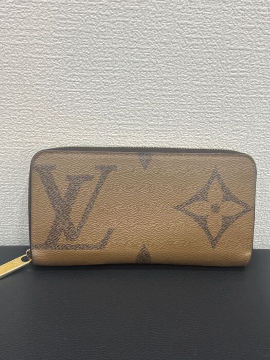 0F99B88C-B5D4-4AFF-BABC-5217A0AC855B