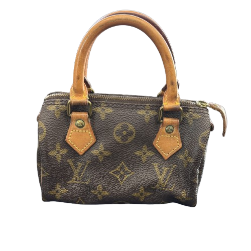 4-155440-removebg-preview