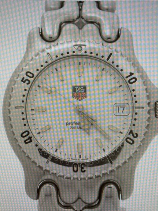 CFC93E15-21C7-4D4A-9576-10EB8B03E605