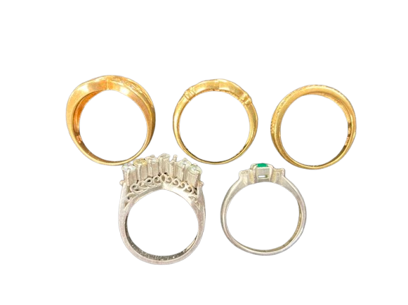 K18_10.5g_Pt900_6.1g_Pt850_3.2g-removebg-preview