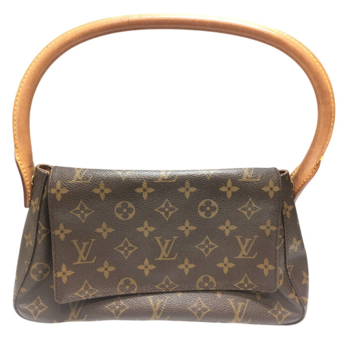 5a62dc5df29322c8e3385b6b8bc4d3ea