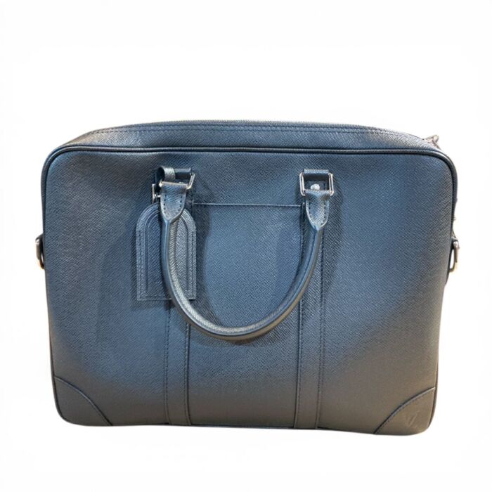 9cbe2a86f558e4f572beb625daefc9f8