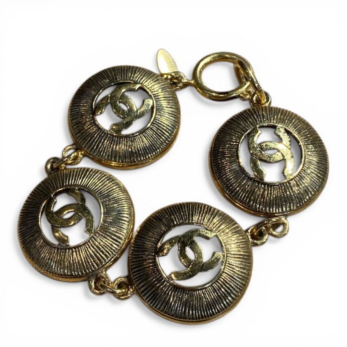 1b2e1a6020b07eb0e5f6856c9345e176