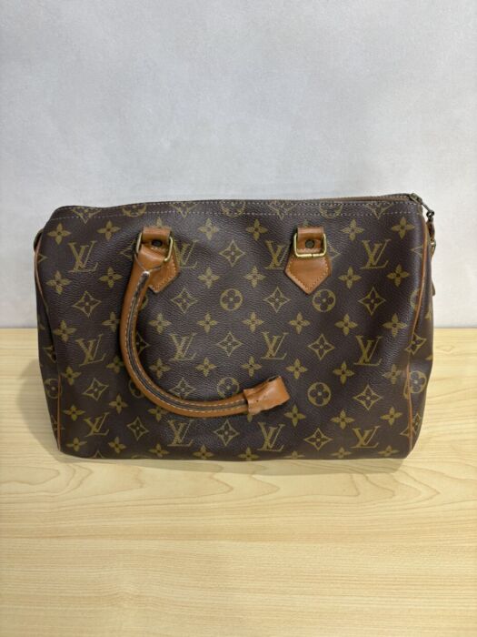 6EECE646-B5A4-484D-8C9E-D17AAF82DEC1