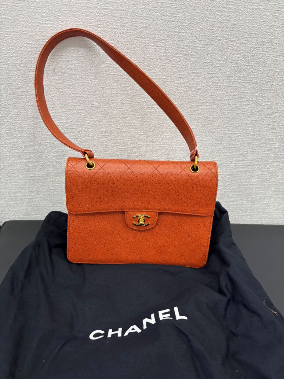 CHANEL　ハンドバッグ　マトラッセ　ターンロック　キャビアスキン　BLK　5944885　IKD-846 CHANEL シャネル マトラッセ チェーンショルダーバッグ ターンロック