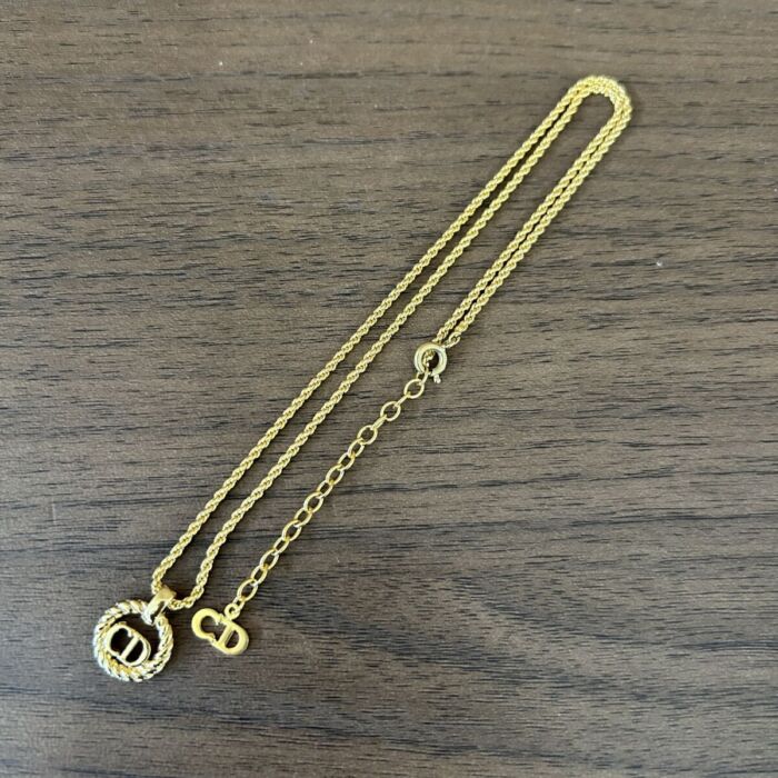 a35396383c90238c431d25474c96ffe3