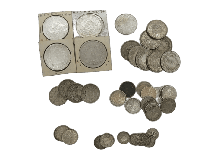 20260529（【古銭】貿易銀、1円銀貨、50銭銀貨、20銭銀貨、10銭銀貨）