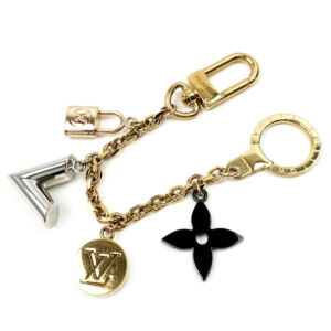 LV ルイヴィトン チェーン カレイド Vチャーム M67379 キーホルダー レディース アクセサリー キーリング LOUIS VUITTON 買15000