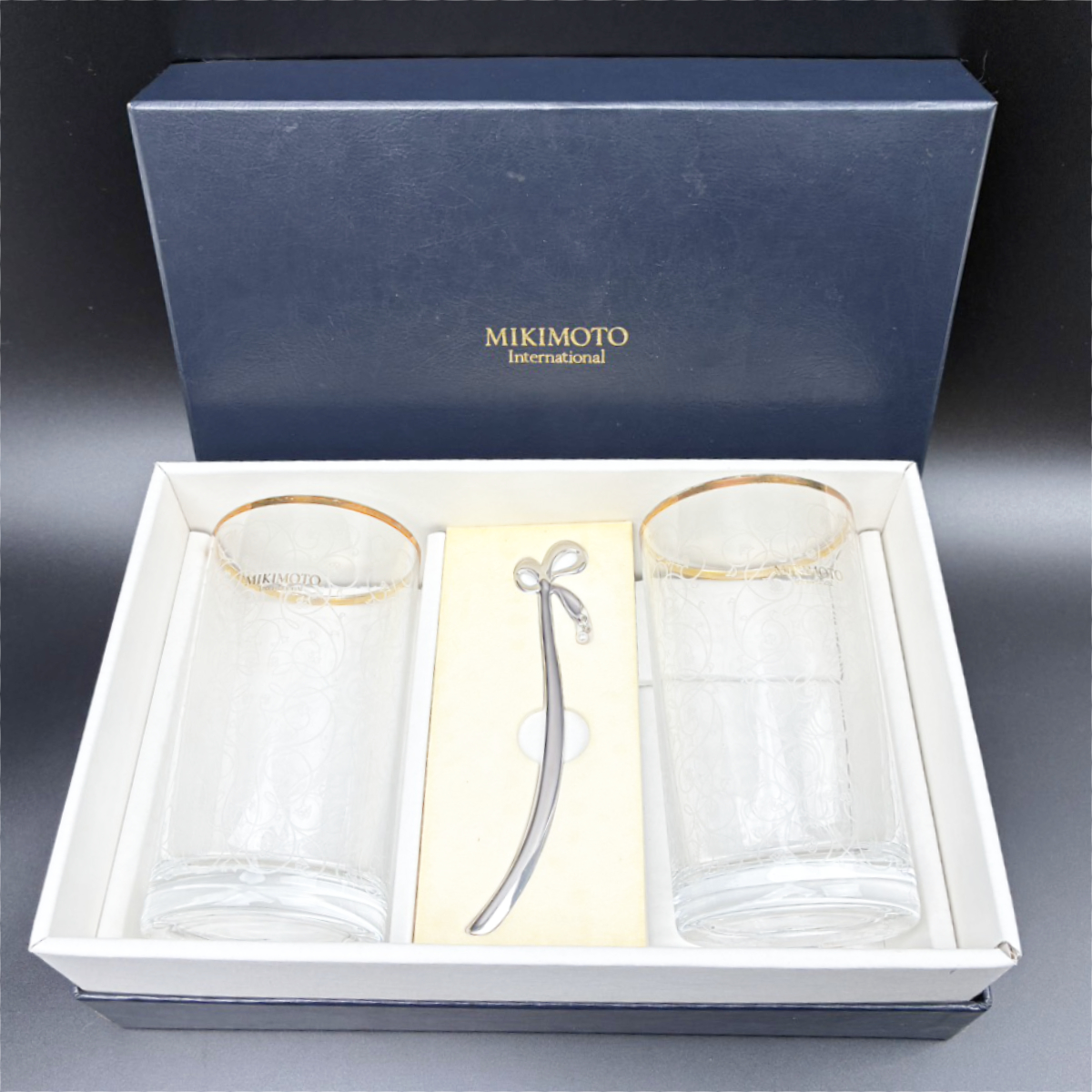 ［新品未使用］ＭＩＫＩＭＯＴＯ　ペアグラス　マドラー【パール付き】 ミキモト/ペアグラス+パール付きマドラー セット/食器/ガラス製