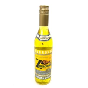 ズブロッカ ロシアンウォッカ 500ml 40％ ウォッカの女王 古酒 洋酒 お酒 ZUBROVKA 買500