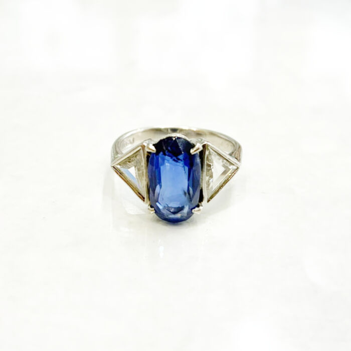 Pt900 サファイアリング S4.27ct MD0.788ct 買70000