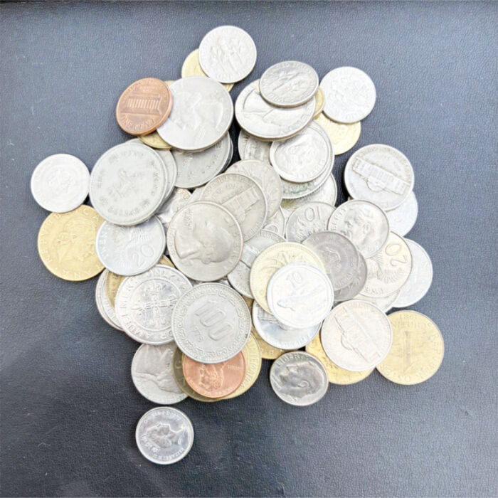 昔、海外旅行に行った際の海外のコイン 買300