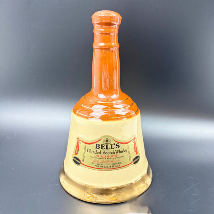 ベルズ ブレンデッド スコッチウイスキー 750ml 43％ 陶器ボトル BELL’S 買800